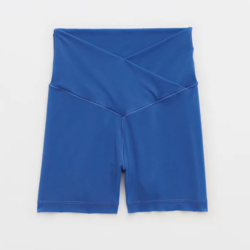 OFFLINE by Aerie Real Me High Waisted Crossover 3” Bike Short